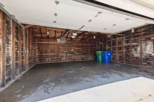 1244 Oregon St, Green Bay, WI 54303 - Photo 29