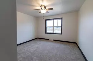 482 High Ridge Trl, Pulaski, WI 54162 - Photo 13