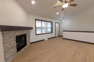 482 High Ridge Trl, Pulaski, WI 54162 - Photo 5