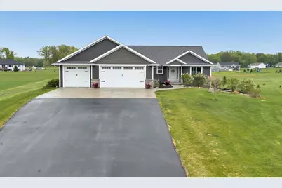 379 Shady Lawn Circle, Little Suamico, WI 54171 - Photo 33