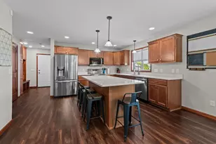 W6464 Cherrybark Cir, Menasha, WI 54952 - Photo 17