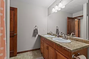 W6464 Cherrybark Cir, Menasha, WI 54952 - Photo 35