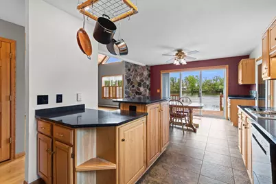 728 E River Drive, Omro, WI 54963 - Photo 11