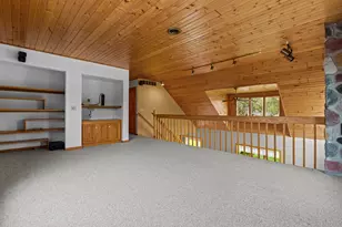 728 E River Dr, Omro, WI 54963 - Photo 29