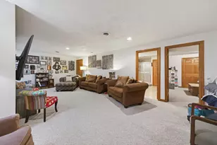 1818 E Sylvan Ave, Appleton, WI 54915 - Photo 31