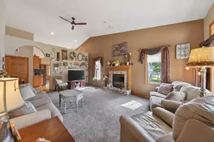 1818 E Sylvan Ave, Appleton, WI 54915 - Photo 5