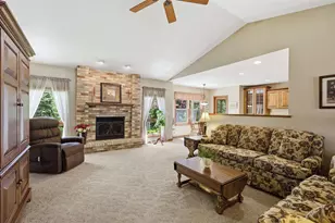 1722 Park Ridge Ln, North Fond du Lac, WI 54937 - Photo 3