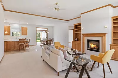 901 W Bent Oak Lane, Appleton, WI 54914 - Photo 5