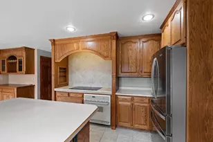 810 Windover Ct, Green Bay, WI 54313 - Photo 23