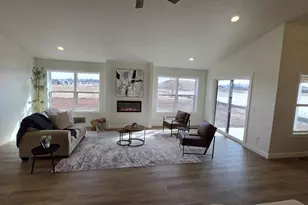 N9285 Homestead Ln, Appleton, WI 54915 - Photo 9