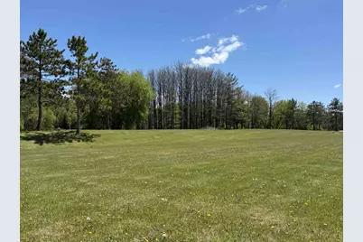 Overland Trail, Fond du Lac, WI 54937 - Photo 1