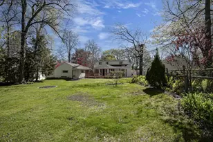 2207 S Gladys Ave, Appleton, WI 54915 - Photo 11
