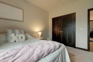 2128 Clover Fld Dr, Suamico, WI 54313 - Photo 23