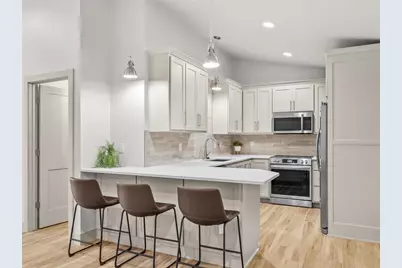 1807 Utah Street #5, Sturgeon Bay, WI 54235 - Photo 3