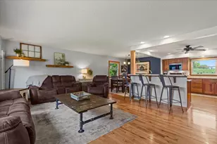 1969 Mayfair Rd, Grafton, WI 53024 - Photo 3