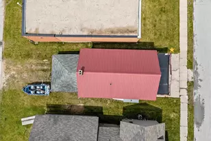 323 5th St, Algoma, WI 54201 - Photo 41