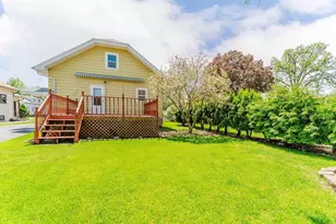 938 W 12th Ave, Oshkosh, WI 54902 - Photo 33