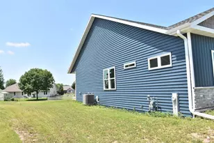 3208 Eclipse Dr, Green Bay, WI 54311 - Photo 39