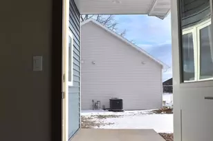 3208 Eclipse Dr, Green Bay, WI 54311 - Photo 5