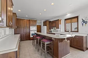 W7415 Ridge Top Dr, Neenah, WI 54956 - Photo 9
