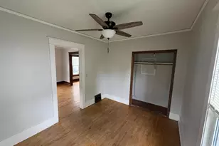 843 Vine Ave, Oshkosh, WI 54901 - Photo 3
