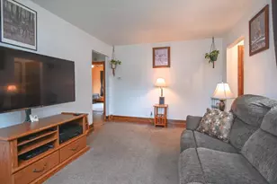 1036 Thrush St, Green Bay, WI 54303 - Photo 7