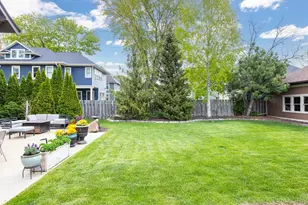 823 Washington Ave, Oshkosh, WI 54901 - Photo 57