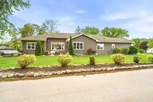 3810 Apple Ln, Oshkosh, WI 54902 - Photo 41