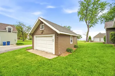 3810 Apple Lane, Oshkosh, WI 54902 - Photo 43