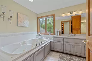 W8678 Hillview Rd, Hortonville, WI 54944 - Photo 29