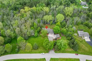 W8678 Hillview Rd, Hortonville, WI 54944 - Photo 47