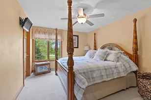 W8678 Hillview Rd, Hortonville, WI 54944 - Photo 31