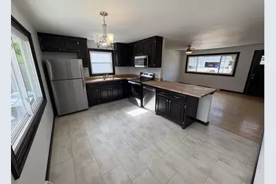 833 W Browning Street, Appleton, WI 54194 - Photo 5