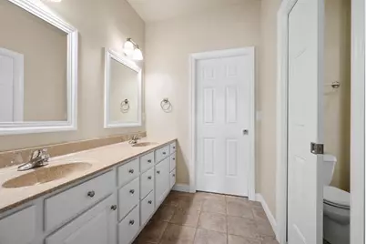 1568 Kingswood Drive, Neenah, WI 54956 - Photo 29
