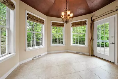 1568 Kingswood Drive, Neenah, WI 54956 - Photo 9