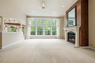 1568 Kingswood Dr, Neenah, WI 54956 - Photo 5