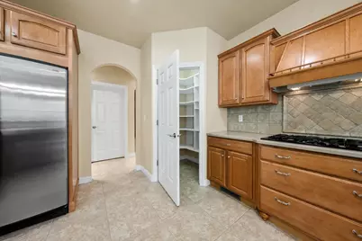 1568 Kingswood Drive, Neenah, WI 54956 - Photo 11