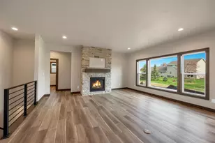 2871 Stelor Dr, Green Bay, WI 54311 - Photo 7