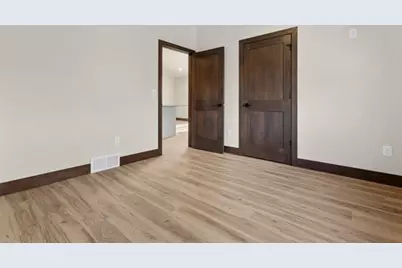 836 S 18th Avenue #7, Sturgeon Bay, WI 54235 - Photo 25