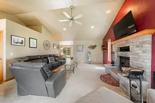 N1778 Reimer Dr, Greenville, WI 54942 - Photo 9