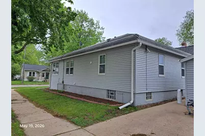 819 Harrison Street, Green Bay, WI 54303 - Photo 5