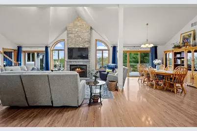 7207 Fairview Road, Denmark, WI 54208 - Photo 9