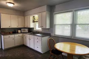 386 18th St, Fond du Lac, WI 54935 - Photo 3