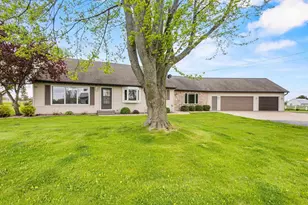 5184 Finger Rd, Green Bay, WI 54311 - Photo 3