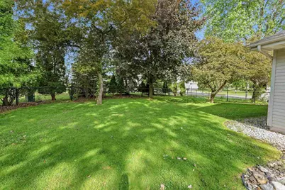 1115 Sawtell Court, Oshkosh, WI 54902 - Photo 25