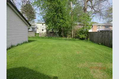 312 W 3rd Street, Shawano, WI 54166 - Photo 9