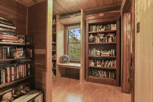 37 N 6th St, Hilbert, WI 54129 - Photo 15