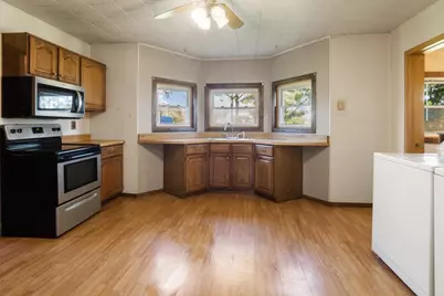210 S Oak Street, Crivitz, WI 54114 - Photo 5