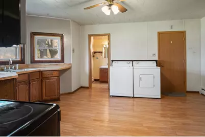 210 S Oak Street, Crivitz, WI 54114 - Photo 7