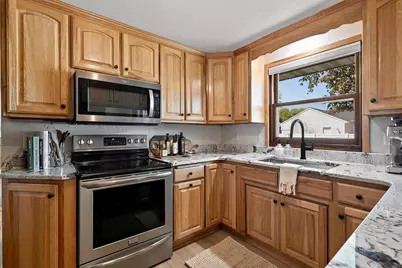 910 Park Street, Wrightstown, WI 54180 - Photo 13